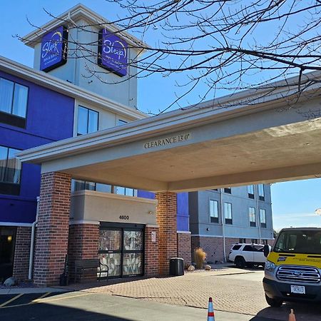 Sleep Inn & Suites Airport Milwaukee Zewnętrze zdjęcie